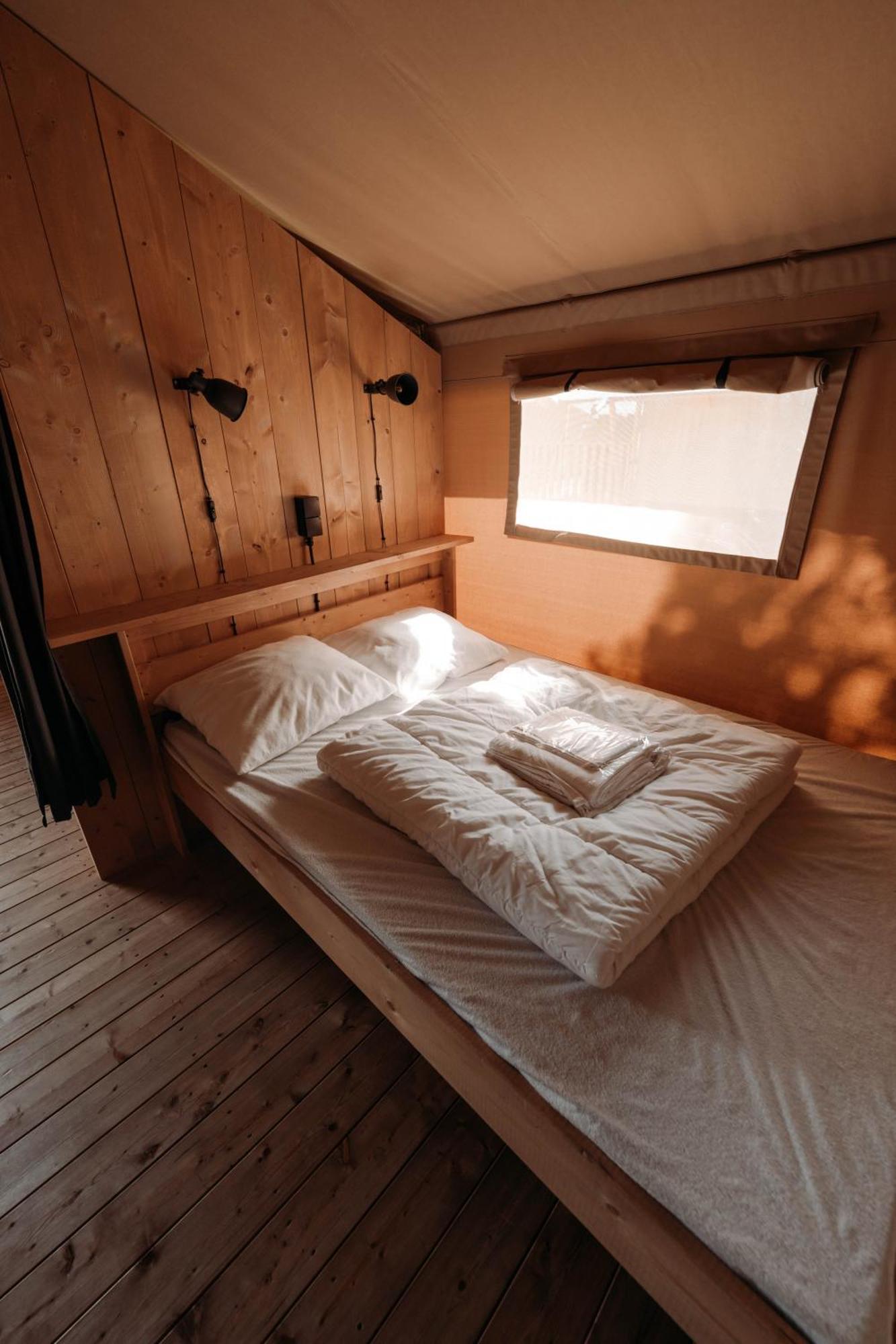 Camping De Tulpenweide Breezand Habitación foto